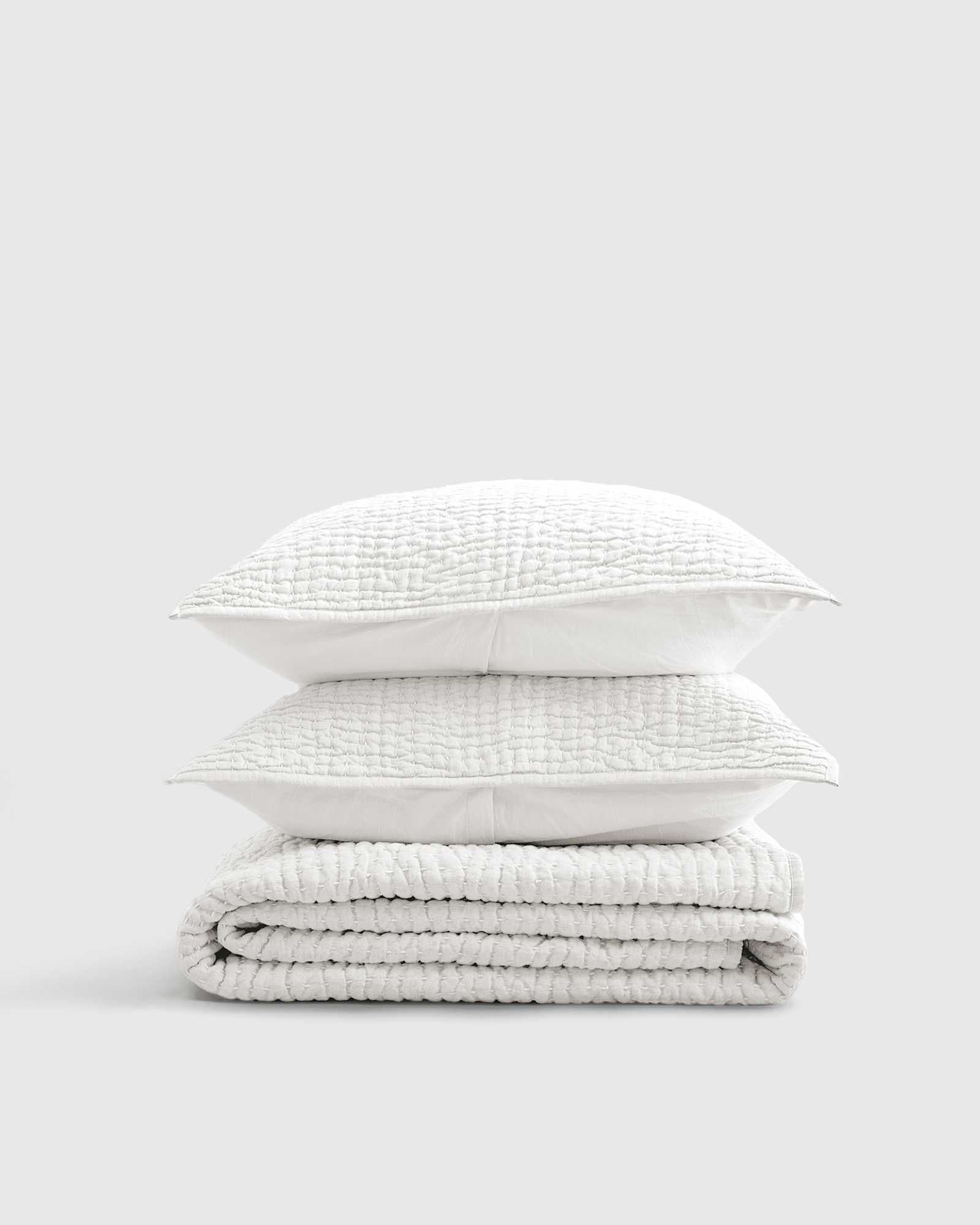 LinenCottonStitch White Quilt Set