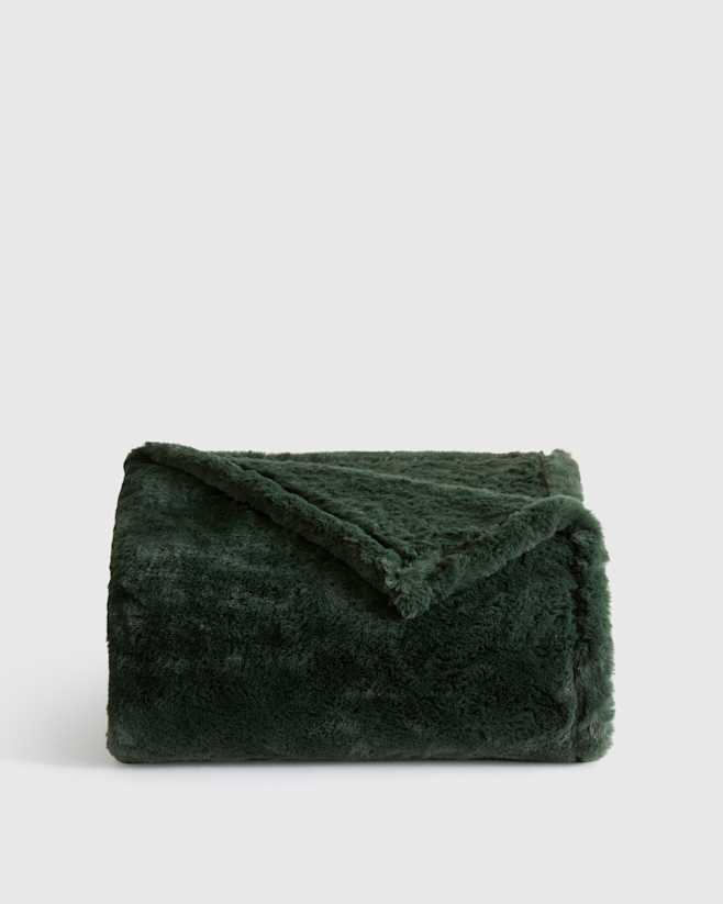 Pine Ultra-Fine Recycled Faux Fur Throw